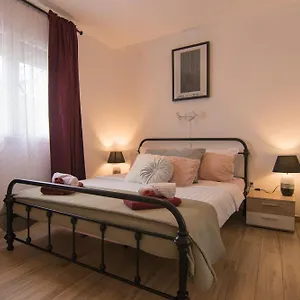 apartments-krk-island.primorje-gorskikotar.com/